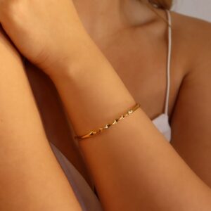 Bracelete Detalhe Ondulado