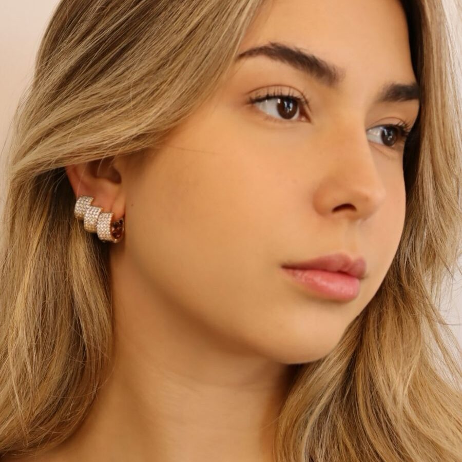 Argola Quatro Fileiras com Strass