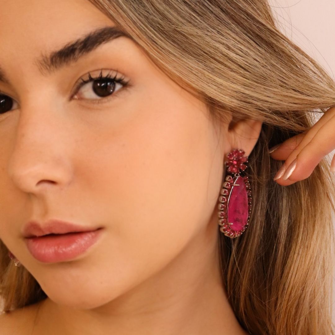 Brinco Gota com Flor - Semijóia