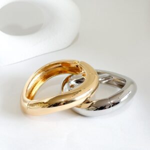 Bracelete leves ondas elegante