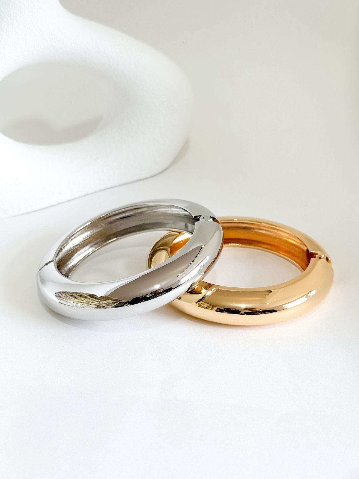 Bracelete aro médio elegante