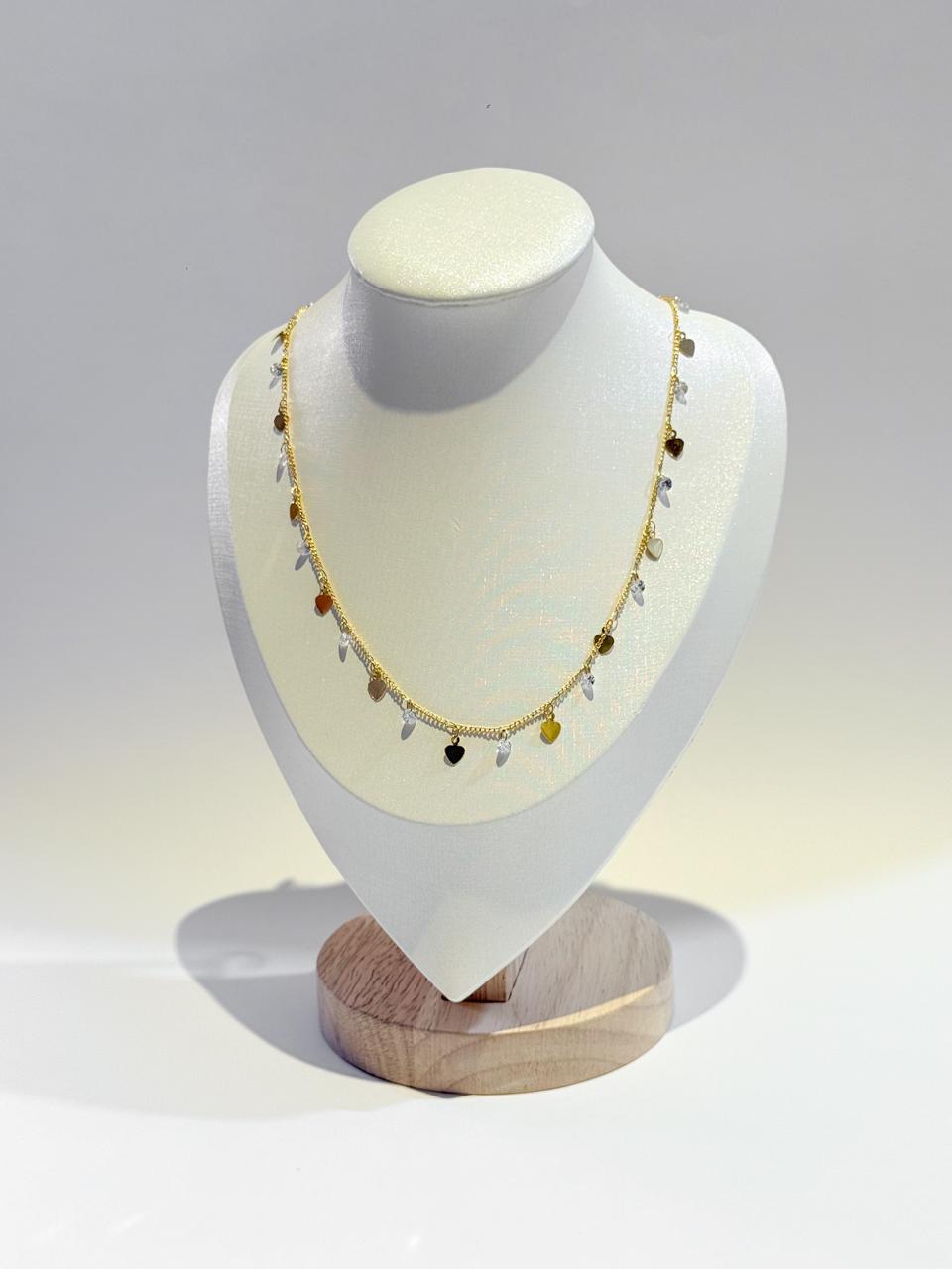 Colar penduricalhos coração