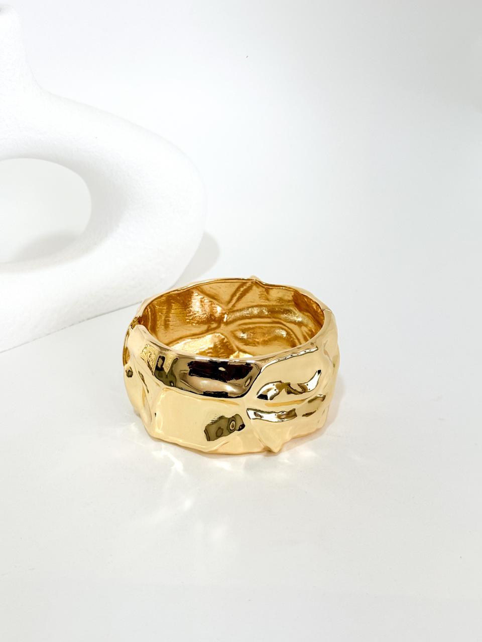 Bracelete martelado médio